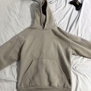 size large cmfrt hoodie

weighted and super comfy
